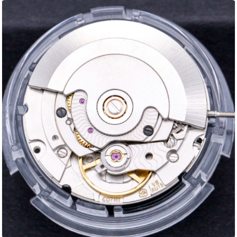 Loook Store ETA C07.111 V8 Cer - Watch V8 ulasan dan harga